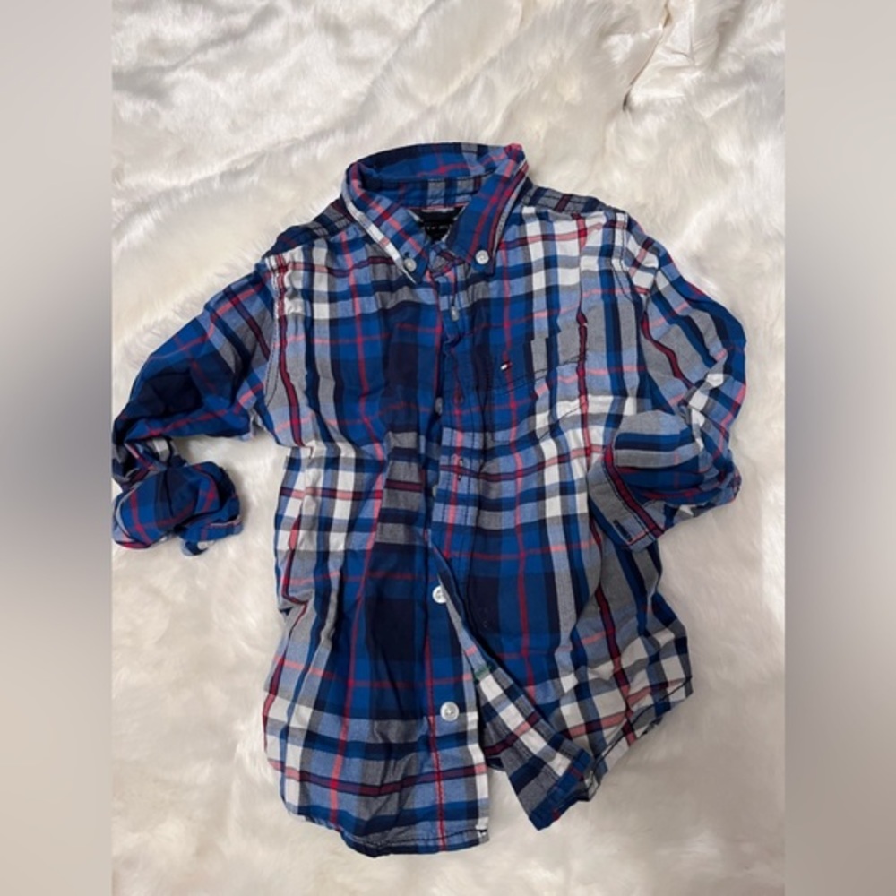 Tommy Hilfiger long sleeve shirt